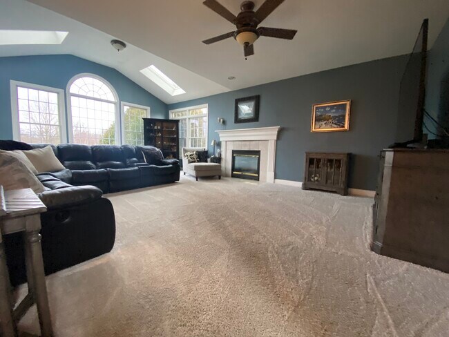 Building Photo - 204 Bohemia Mill Pond Dr