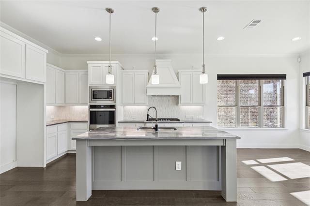 Building Photo - 2717 Deansbrook Dr