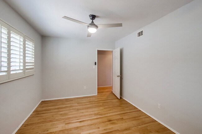 Building Photo - Wonderful SINGLE FAMILY HOME in DEL CERRO