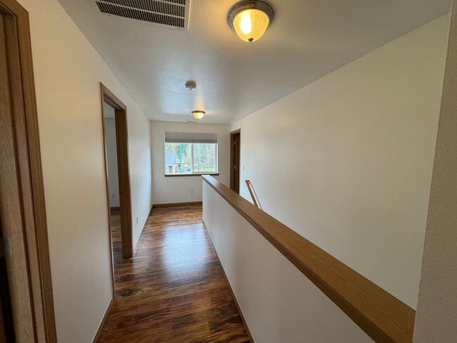 Building Photo - Application Pending - 3 Bedroom House For ...