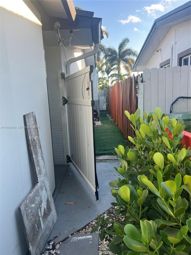 Building Photo - 8480 NW 14th St