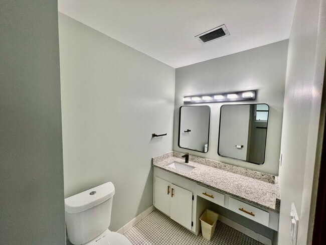 Building Photo - 86231 Peeples Rd