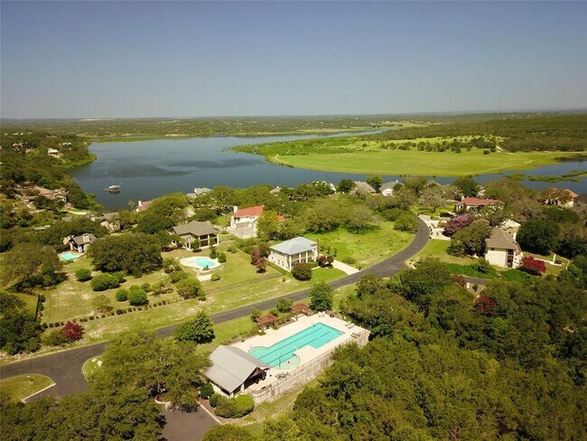 Building Photo - 112 Ridge Harbor Dr