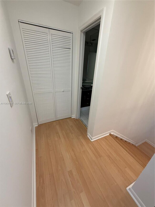 Building Photo - 2515 NW 99th Ave