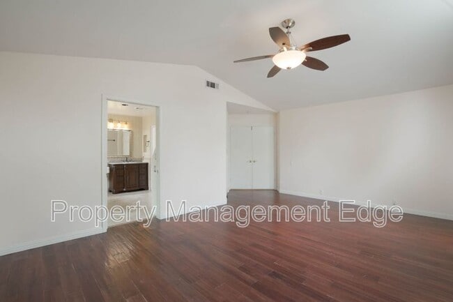 Building Photo - 30538 Colina Verde St