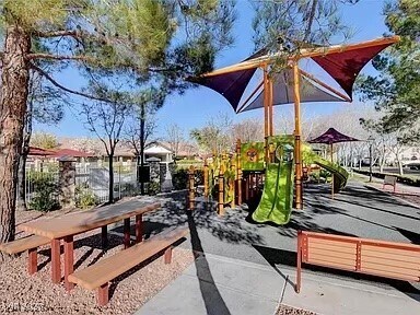 Building Photo - 6260 Huntington Ridge Ave