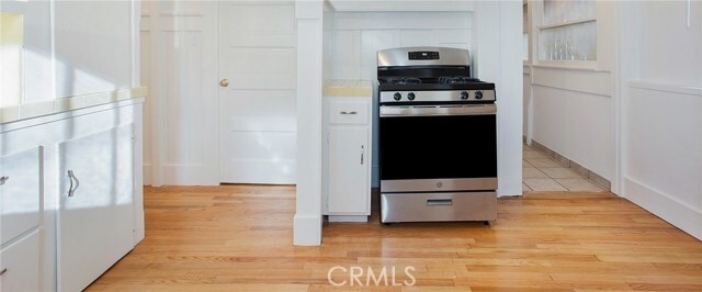 Building Photo - 5846 Harold Way