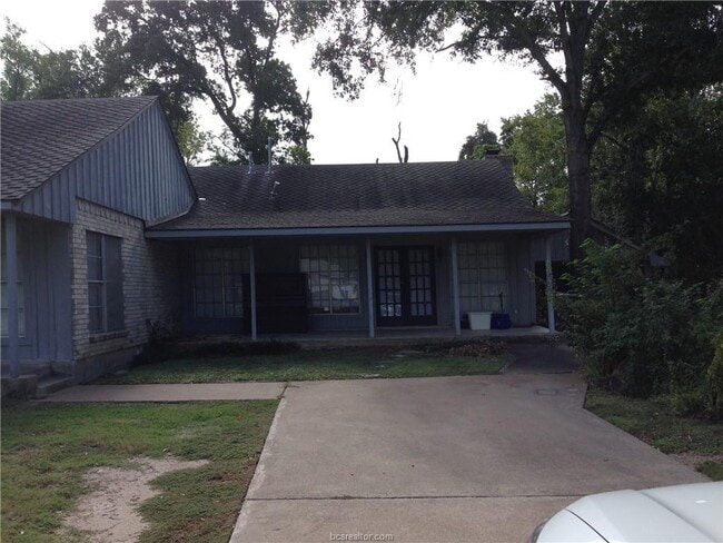 Building Photo - 4103 Carter Creek Pkwy