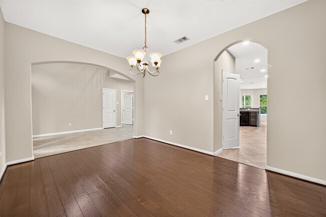 Building Photo - 51 S Greenprint Cir