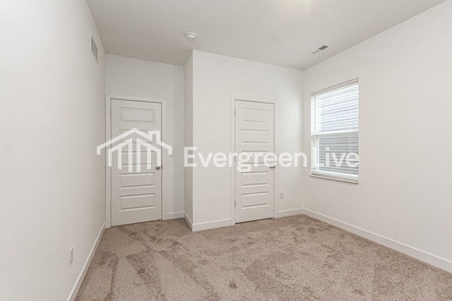 Building Photo - 3585 Cosmic Ct