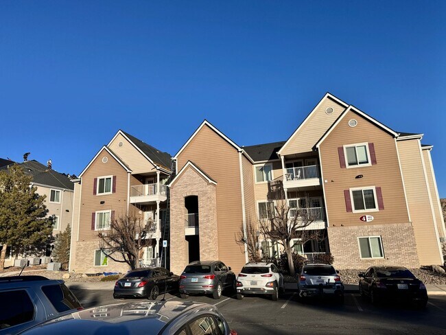 Primary Photo - 200 Talus Way