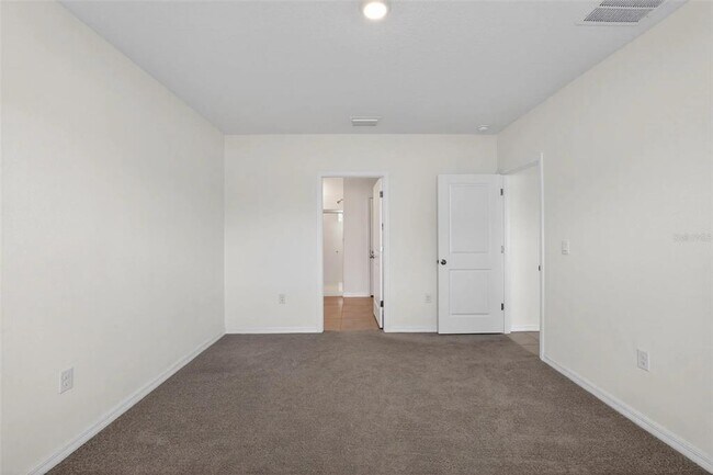 Building Photo - 34211 Jasper Stone Dr