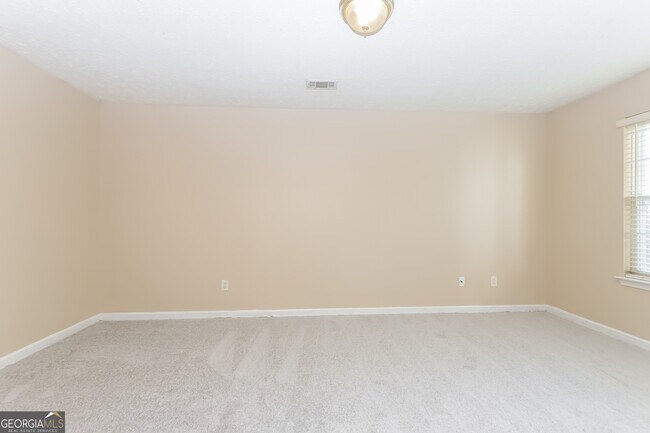 Building Photo - 1877 Brandy Ln SE