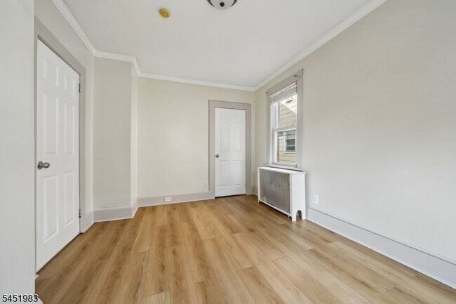 Building Photo - 378 Boyden Ave