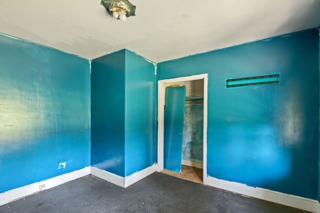 Building Photo - 224 NC-561