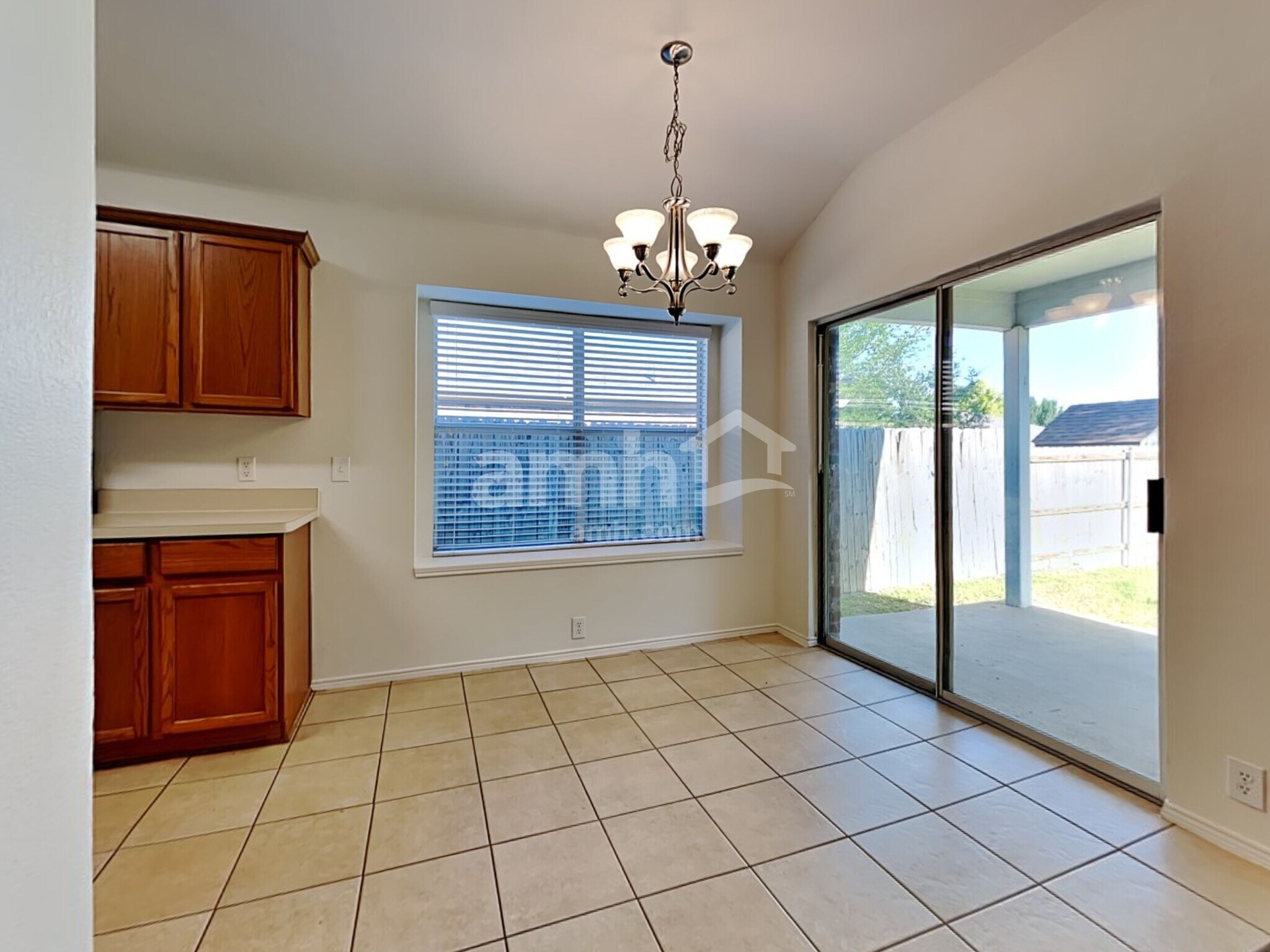 Building Photo - 1813 Wind Dancer Trail