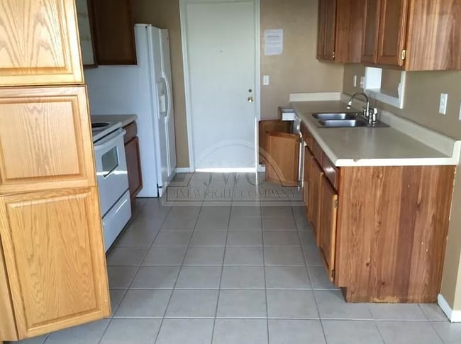 Building Photo - 2101 Ruger Dr