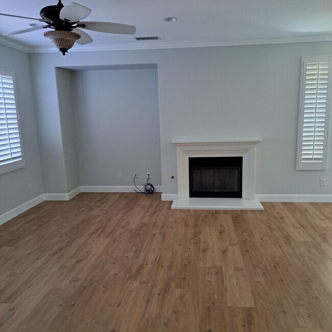 Building Photo - 24353 Allegra Way