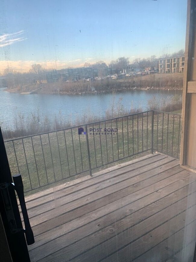 Building Photo - 2818 S Osage Ave