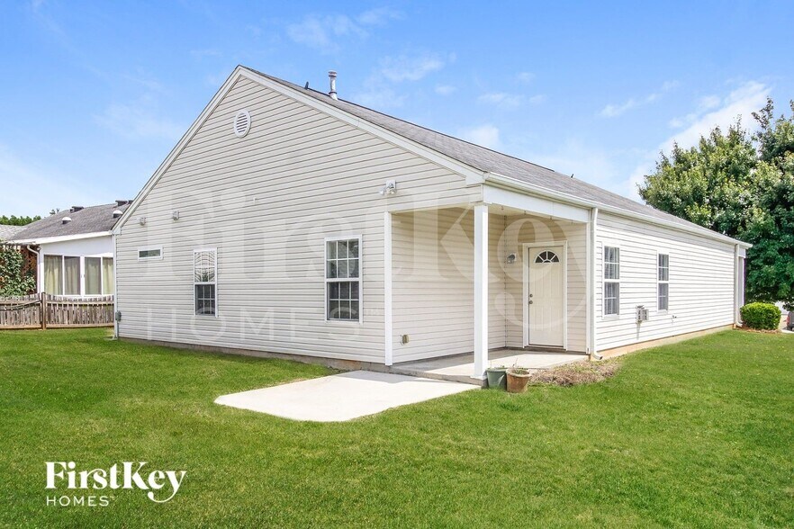 Building Photo - 1810 Beeson Park Ln