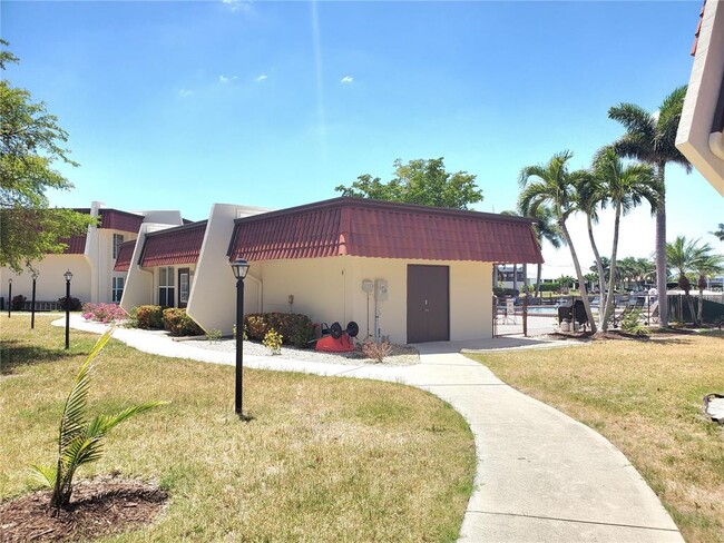 Building Photo - 311 Garvin St