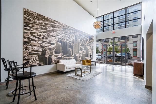 Building Photo - 817 Matisse Dr