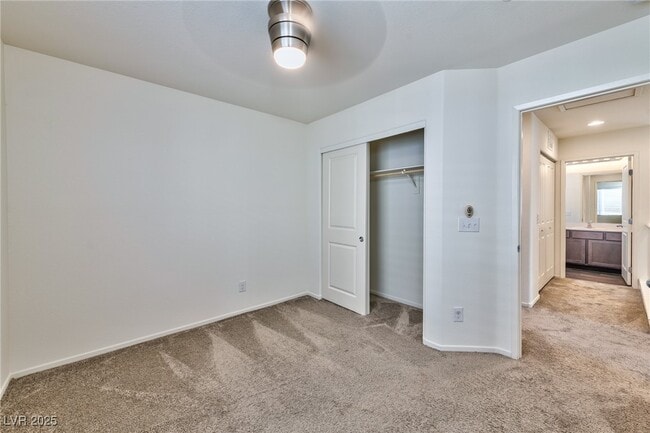 Building Photo - 4134 N San Cuervo Way