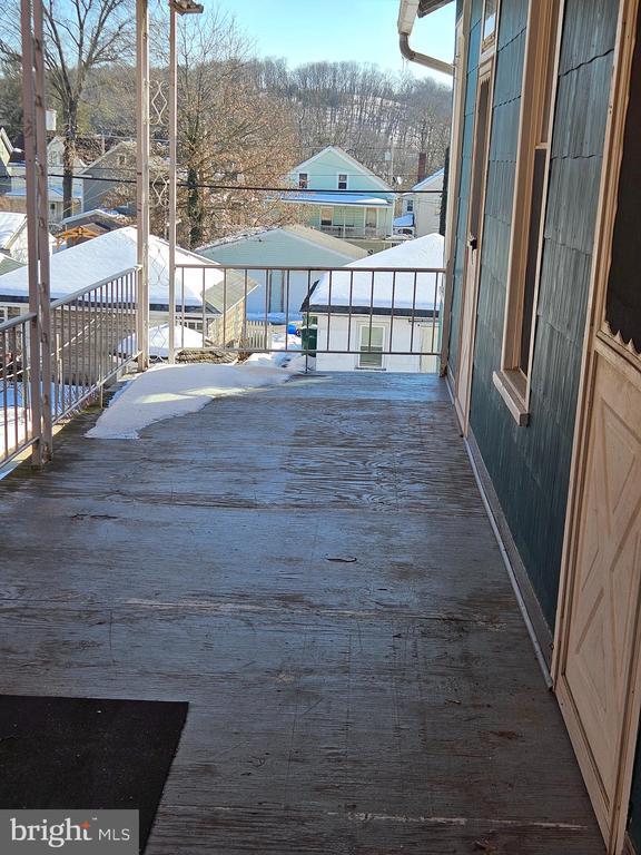 Building Photo - 181 S Tulpehocken St