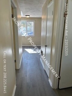 Building Photo - 2205 S Montana Ave