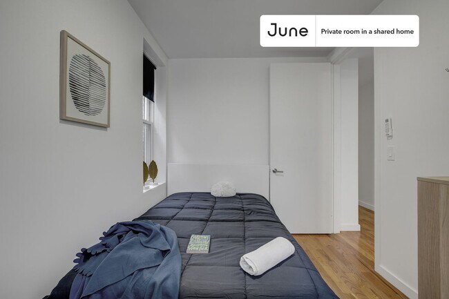 Building Photo - 61-47 Woodbine St