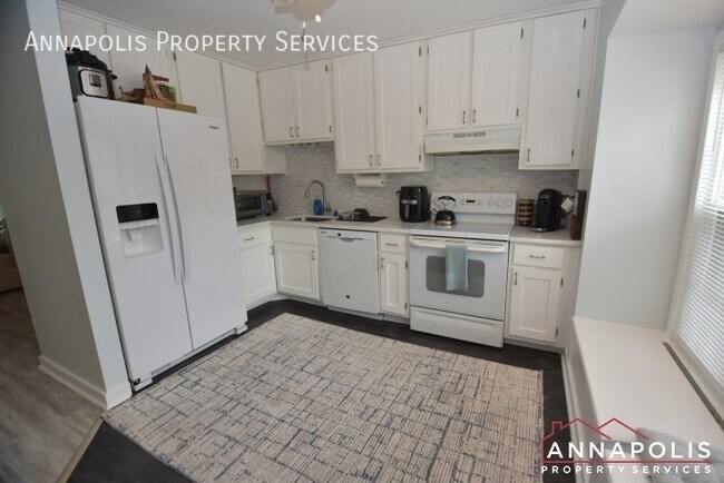 Building Photo - 1438 Harwick Ct
