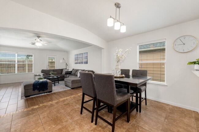 Building Photo - 26542 Marble Point Ln