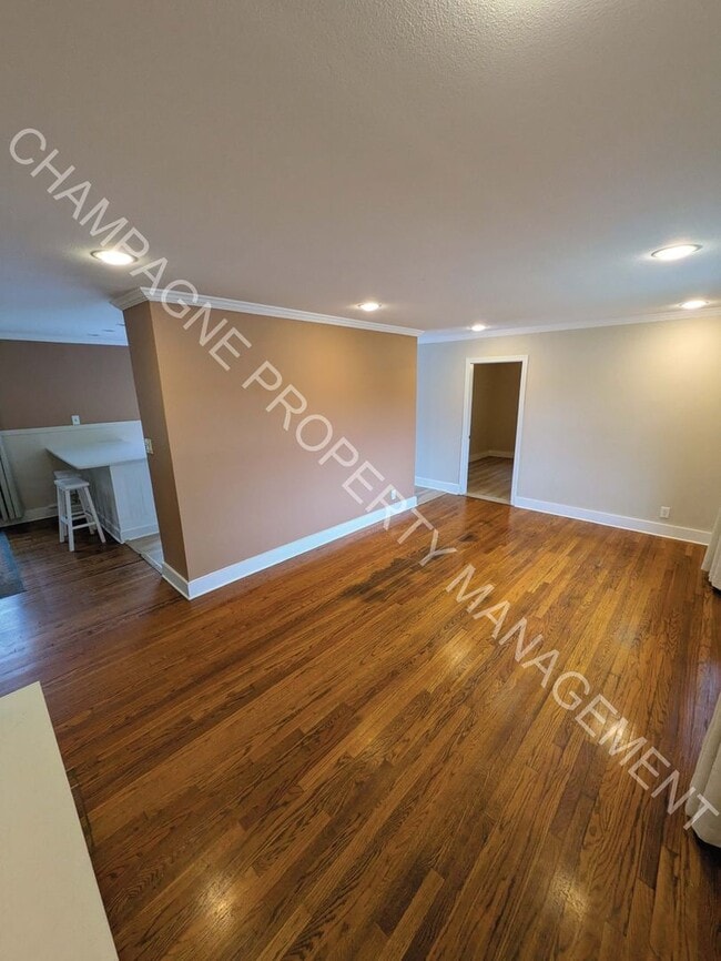 Building Photo - Single Family Home in South KC