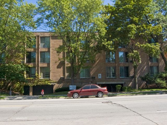 Building Photo - 3438 N Oakland Ave