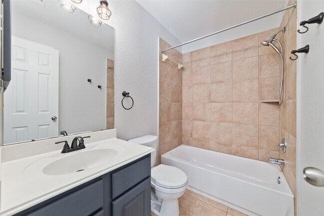 Building Photo - 4922 Gingham Check Ct