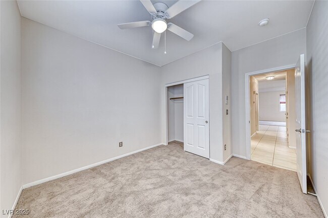 Building Photo - 857 Sumner Ranch Rd