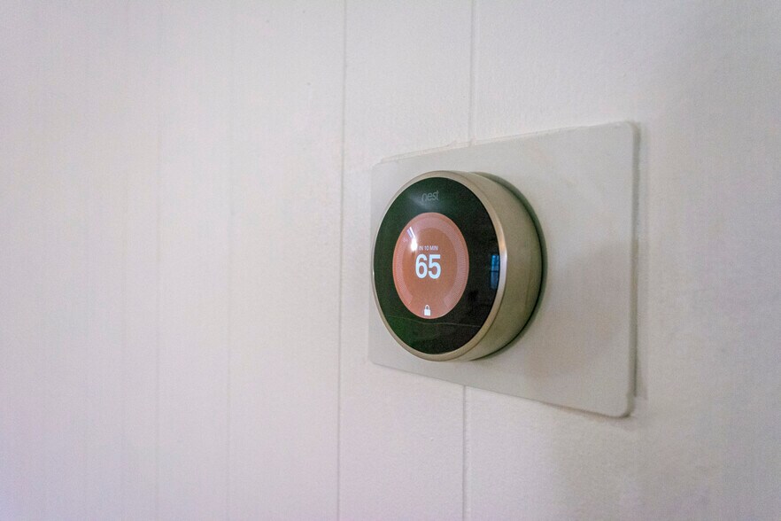 Building Photo - 3 Cedar St