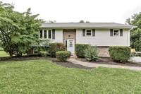 Building Photo - 668 Sand Hill Rd
