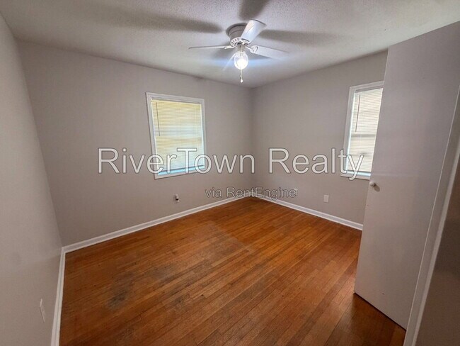 Building Photo - 4106 Navaho Ave