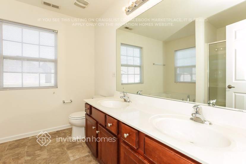 Building Photo - 3716 Tranquil Ct