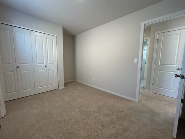 Building Photo - Brand New Construction! 4 bed/2.5 ba Townhome w/Updated Features!