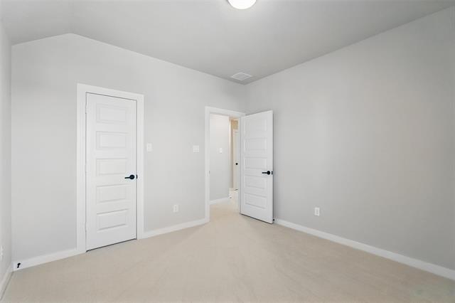 Building Photo - 3003 Wind Knot Way