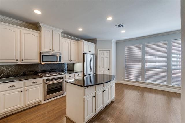 Building Photo - 3471 Howell St