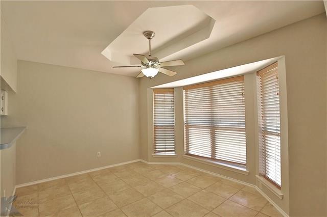 Building Photo - 5073 Velta Ln