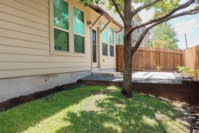 Building Photo - 13501 Metric Blvd