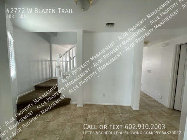 Building Photo - 42772 W Blazen Trail