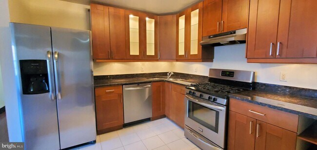 Building Photo - 18 Feiler Ct