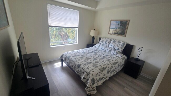 Building Photo - 1309 Tuscany Way