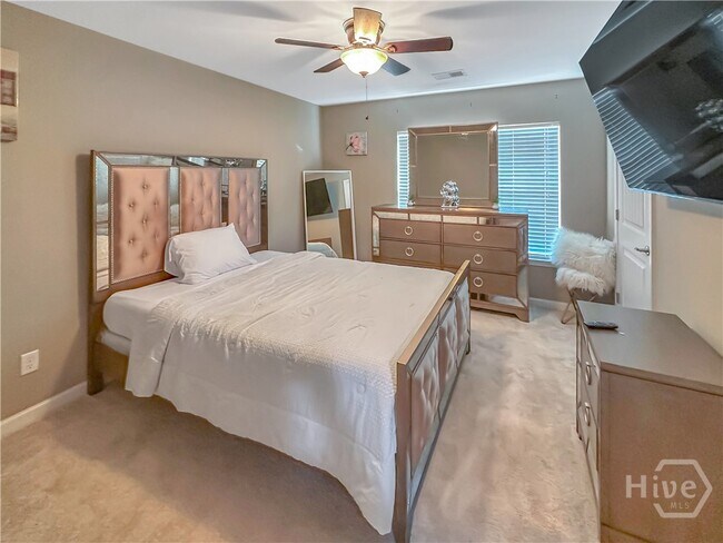 Building Photo - 278 Willow Point Cir