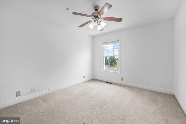 Building Photo - 1450 Hidden Meadow Ln